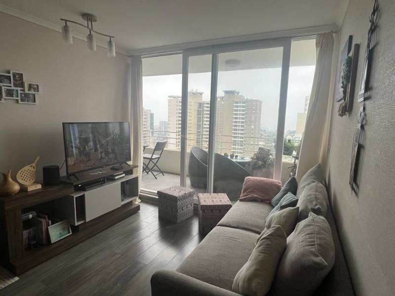 DEPARTAMENTO EN BOSQUES DE MONTEMAR (CERCANA A COPEC)