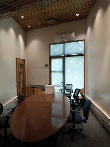 SE VENDE EDIFICIO CON OFICINAS SE VENDE EDIFICIO CON OFICINAS
